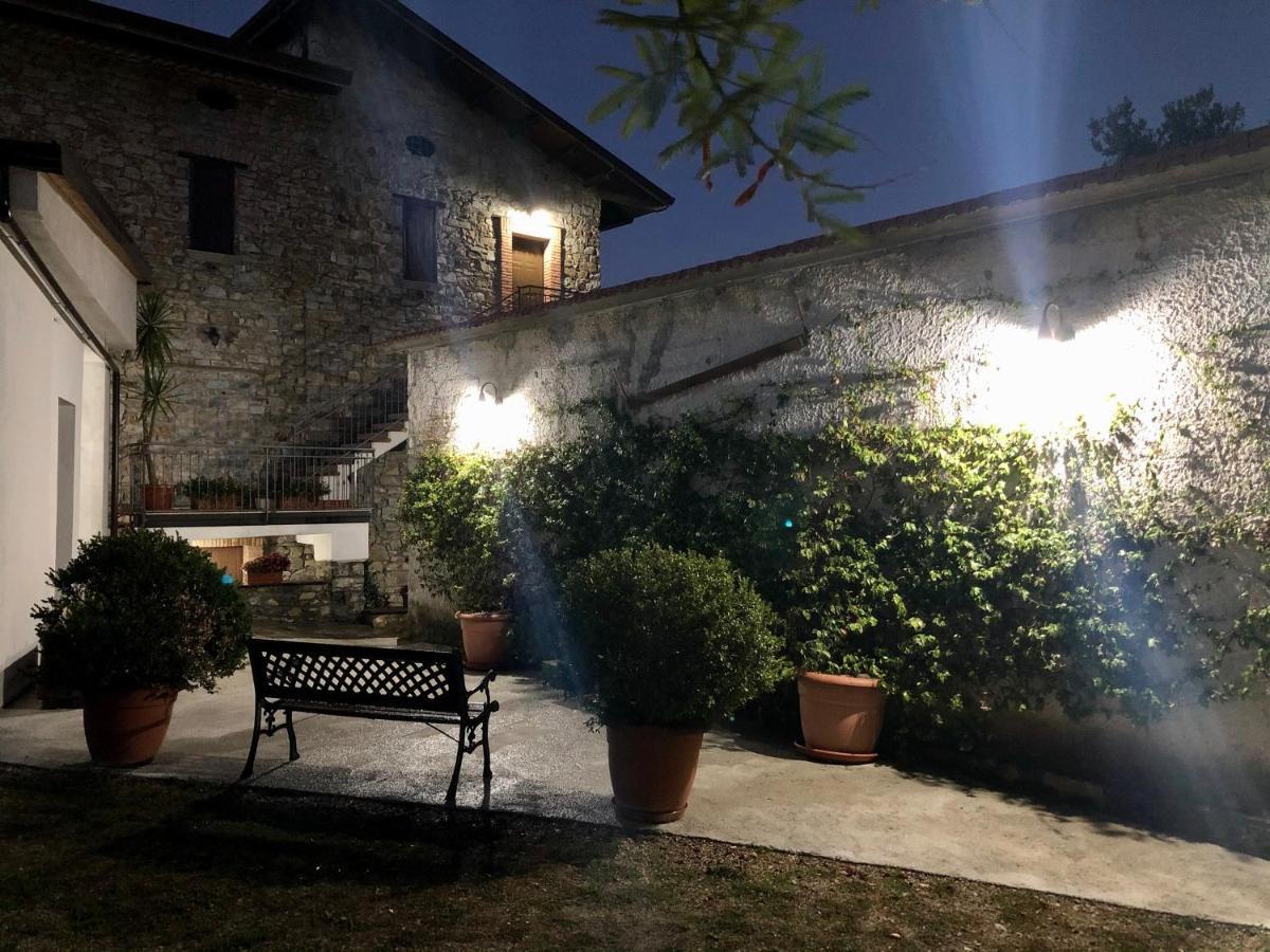 Villa Il Casolare Degli Alburni Castelcivita Exterior foto